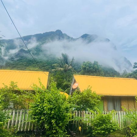 Bed and Breakfast Nong Khiaw Ing Ing Mountain View Esterno foto