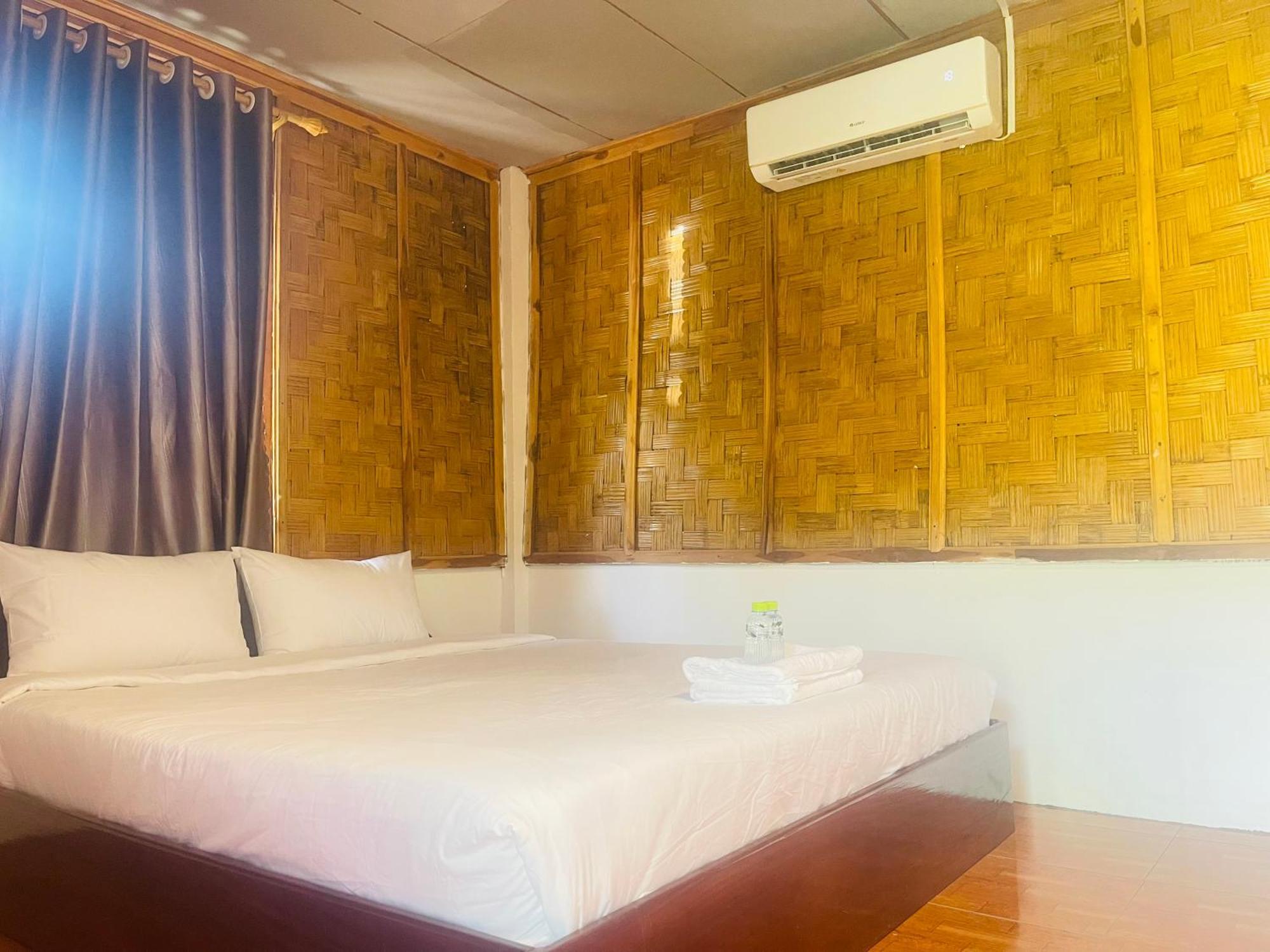 Bed and Breakfast Nong Khiaw Ing Ing Mountain View Esterno foto