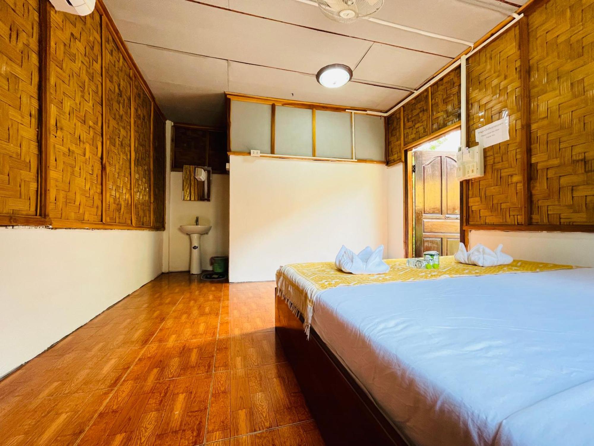 Bed and Breakfast Nong Khiaw Ing Ing Mountain View Esterno foto