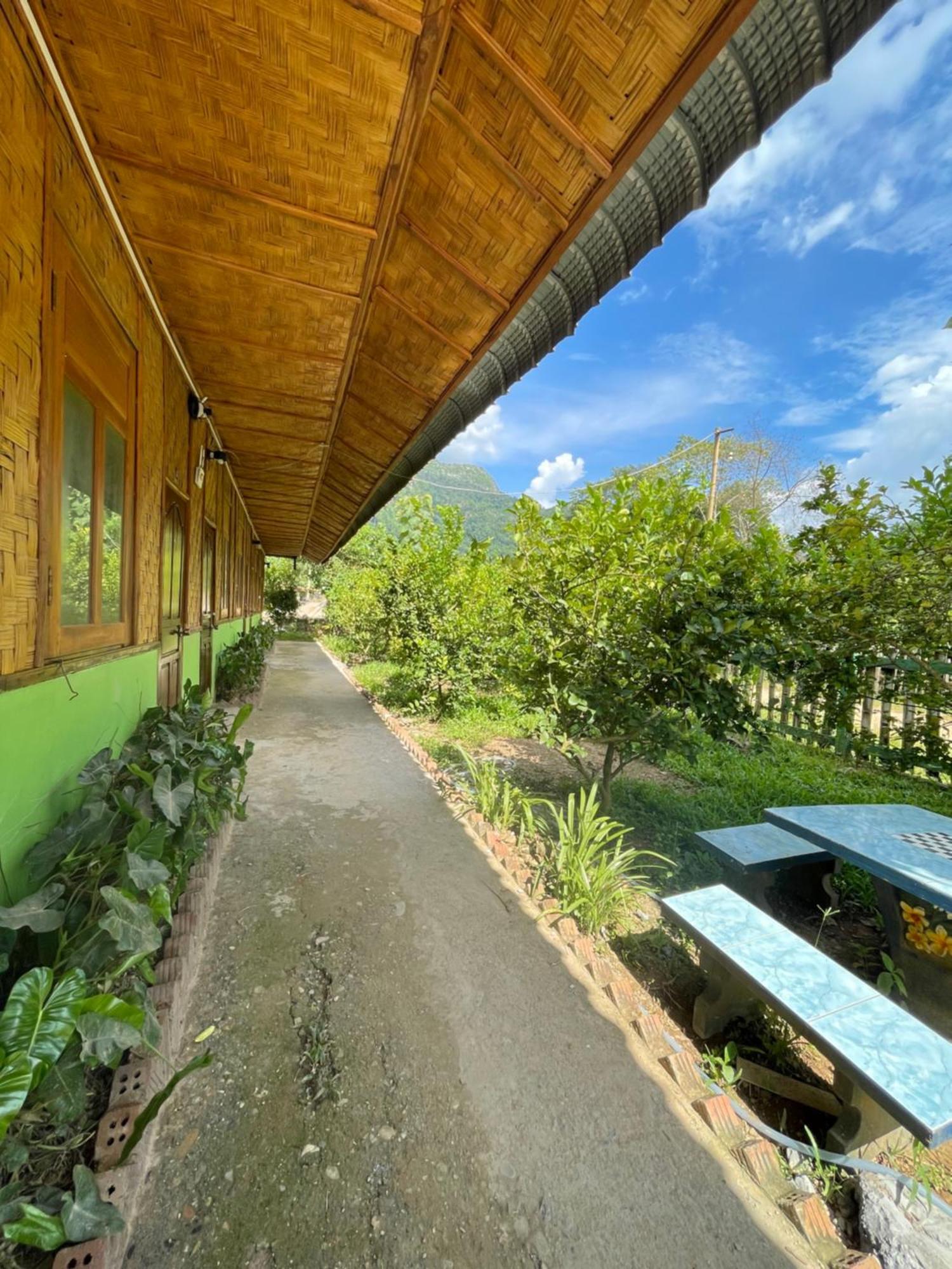 Bed and Breakfast Nong Khiaw Ing Ing Mountain View Esterno foto